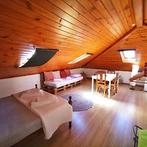 https://sintra-central-loft.hotels-lisbon-portugal.com
