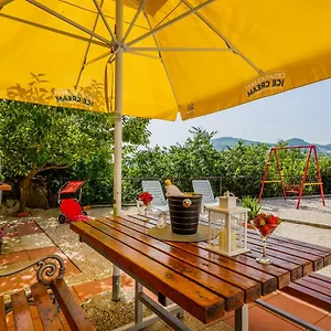  Apartment Josip