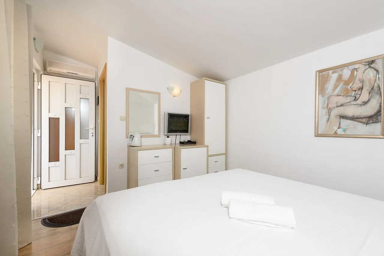 Apartments Kudelik Trogir