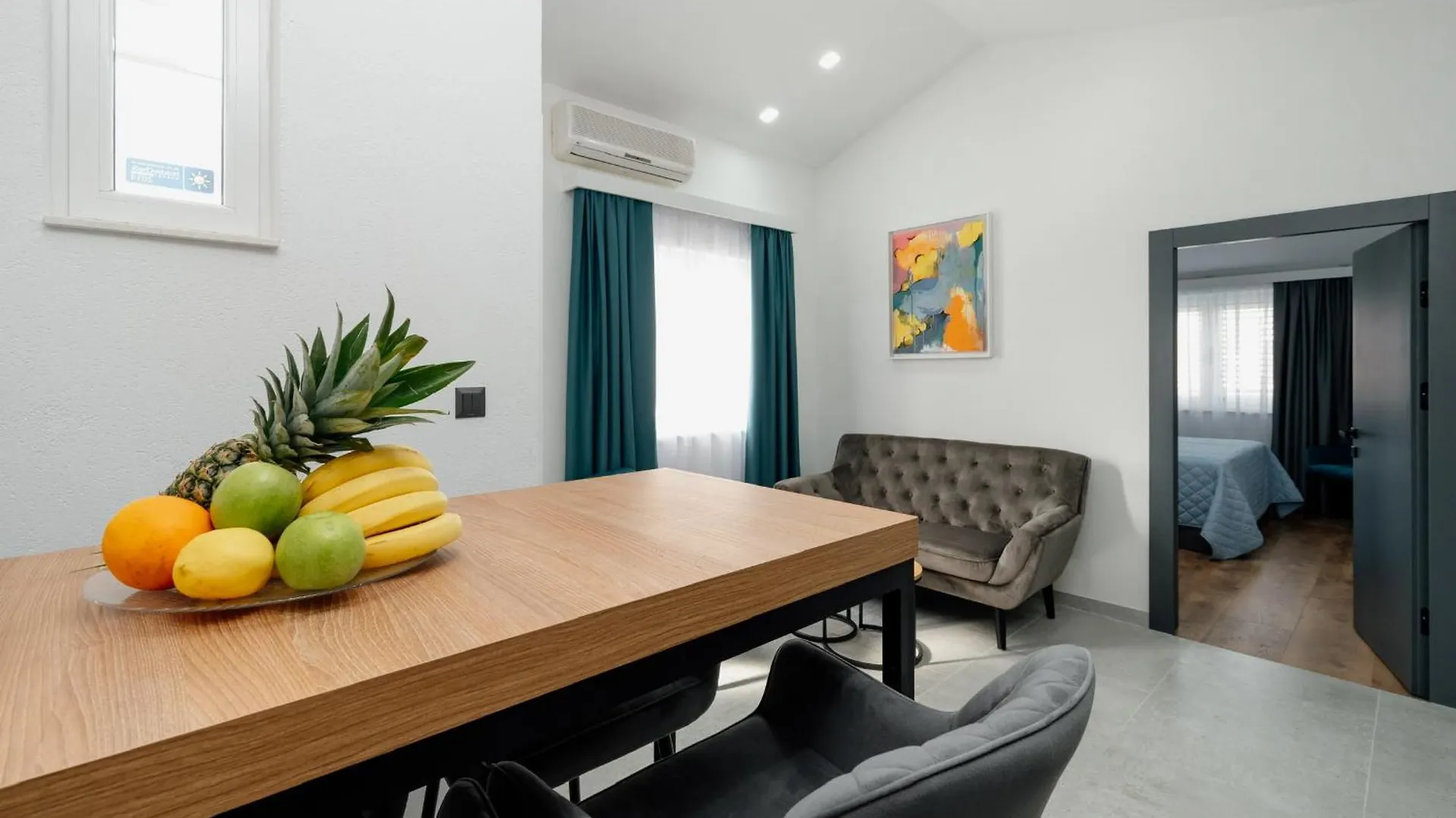 Apartments Kudelik Trogir 0*,  Croatia