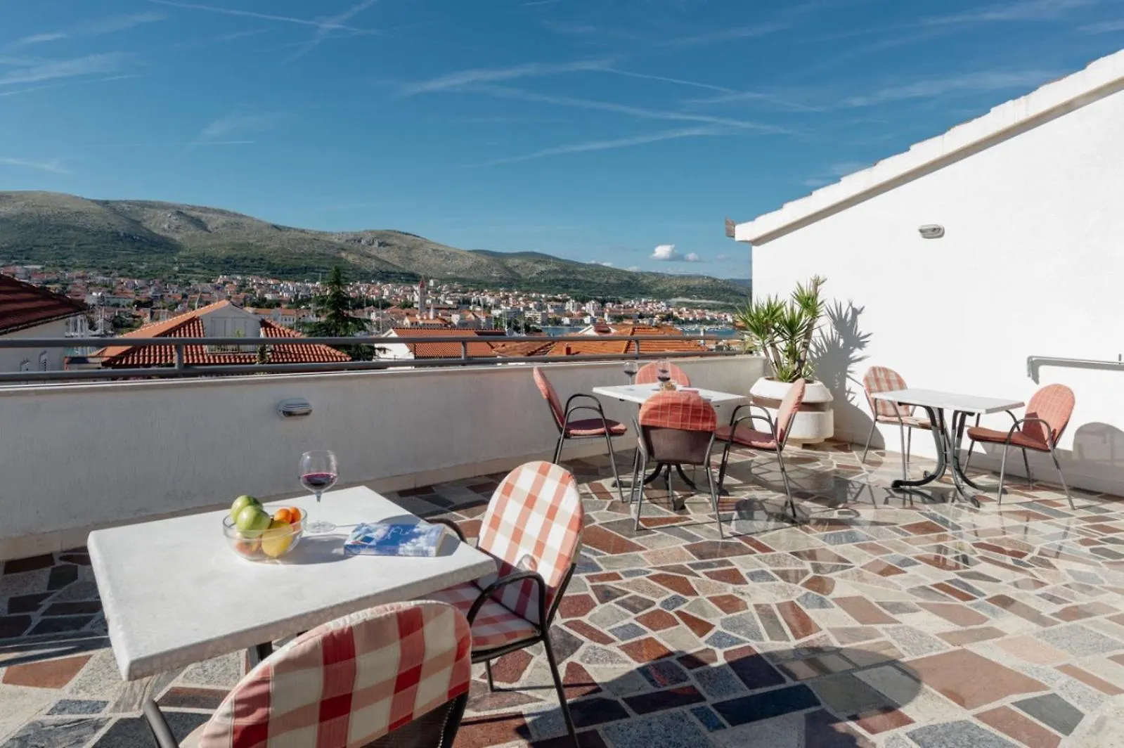 Apartments Kudelik Trogir