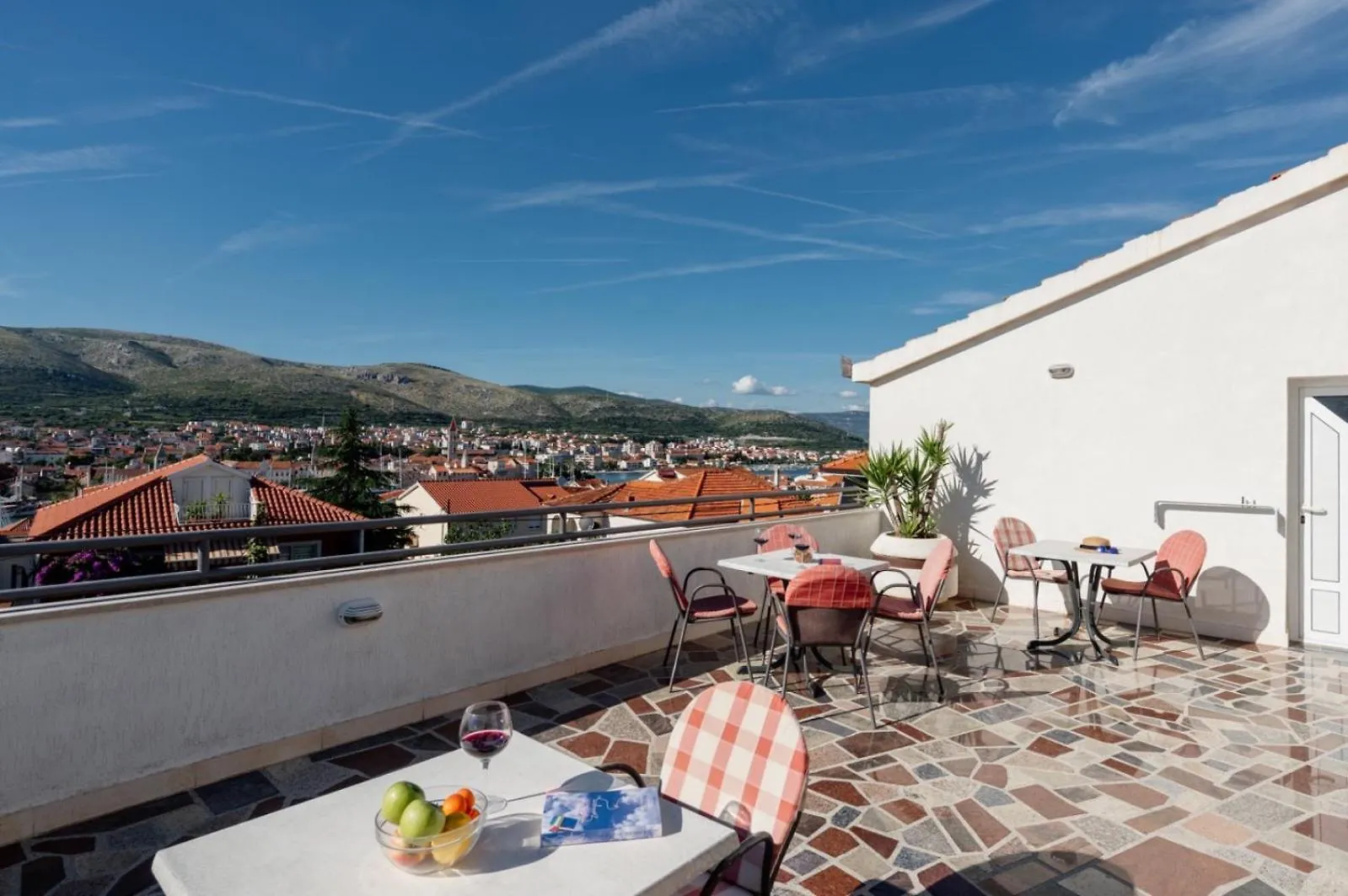 Apartments Kudelik Trogir